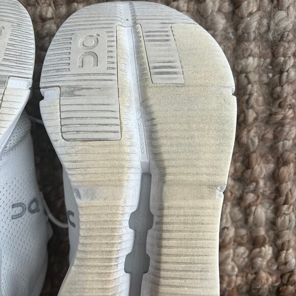 On Running Cloudnova White Sneakers CloudTec Men’s Size 10.5 EU 44.5 - Good Cond